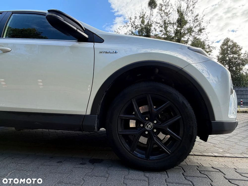 Toyota RAV4 - 2