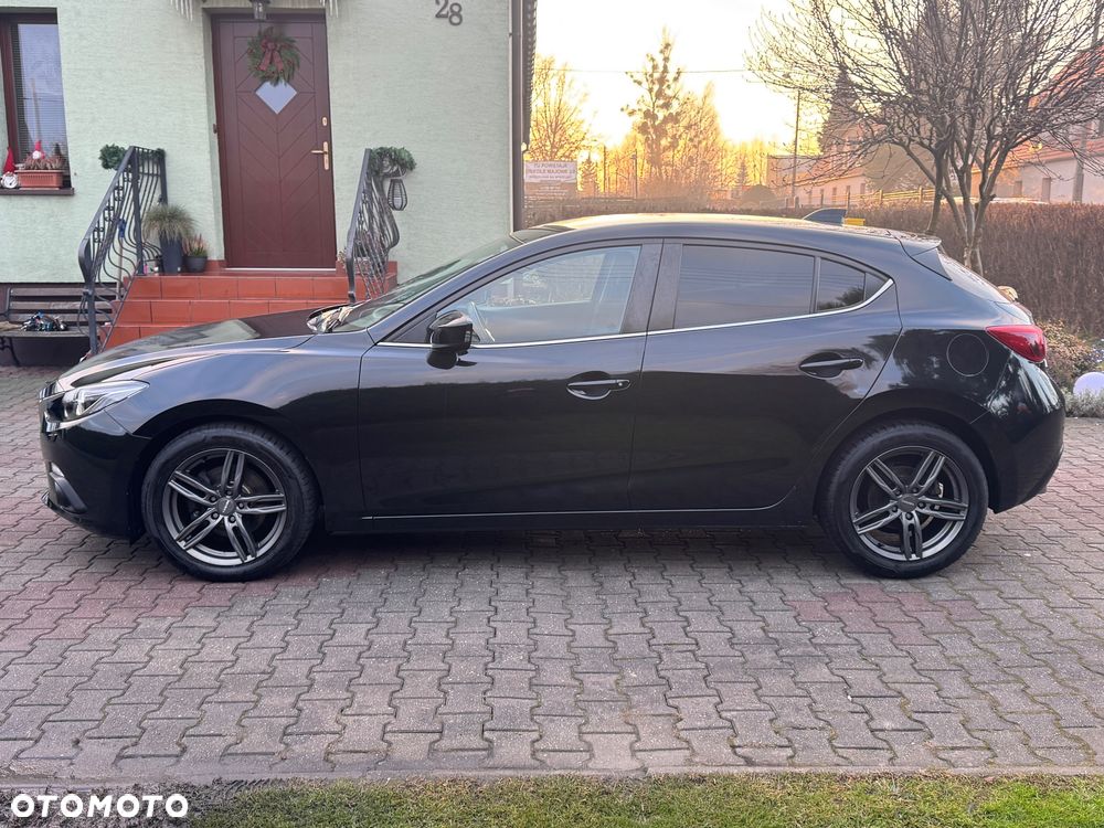 Mazda 3 SKYACTIV-G 120 Sports-Line - 2