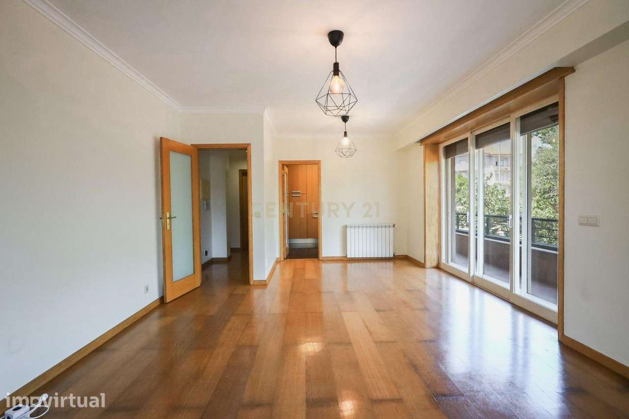 Arrenda-se apartamento T1 na Quinta de S. Jerónimo em Coimbra - Grande imagem: 2/15