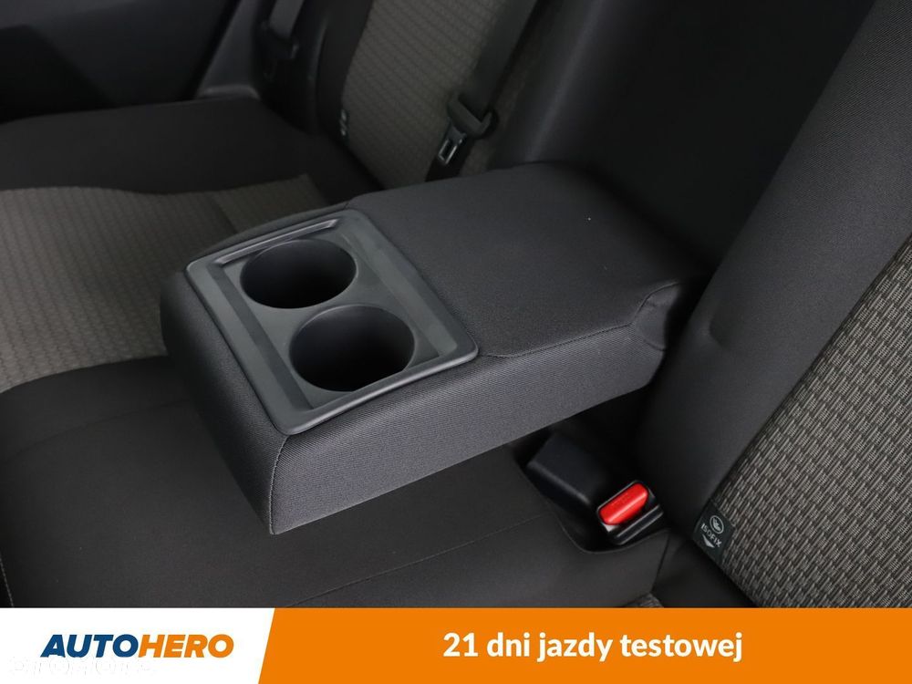Toyota Auris - 35