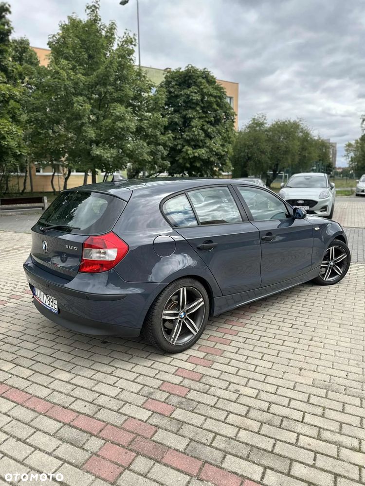 BMW Seria 1 118d - 3