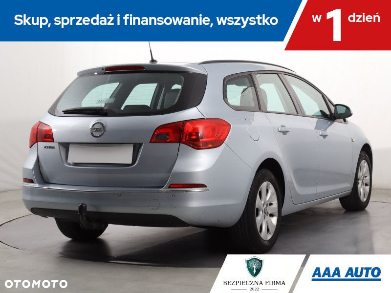 Opel Astra - 6