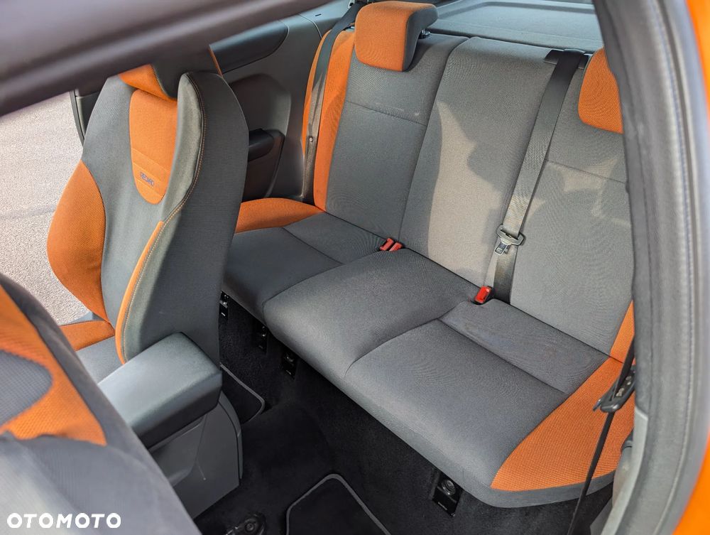 Ford Focus - 10