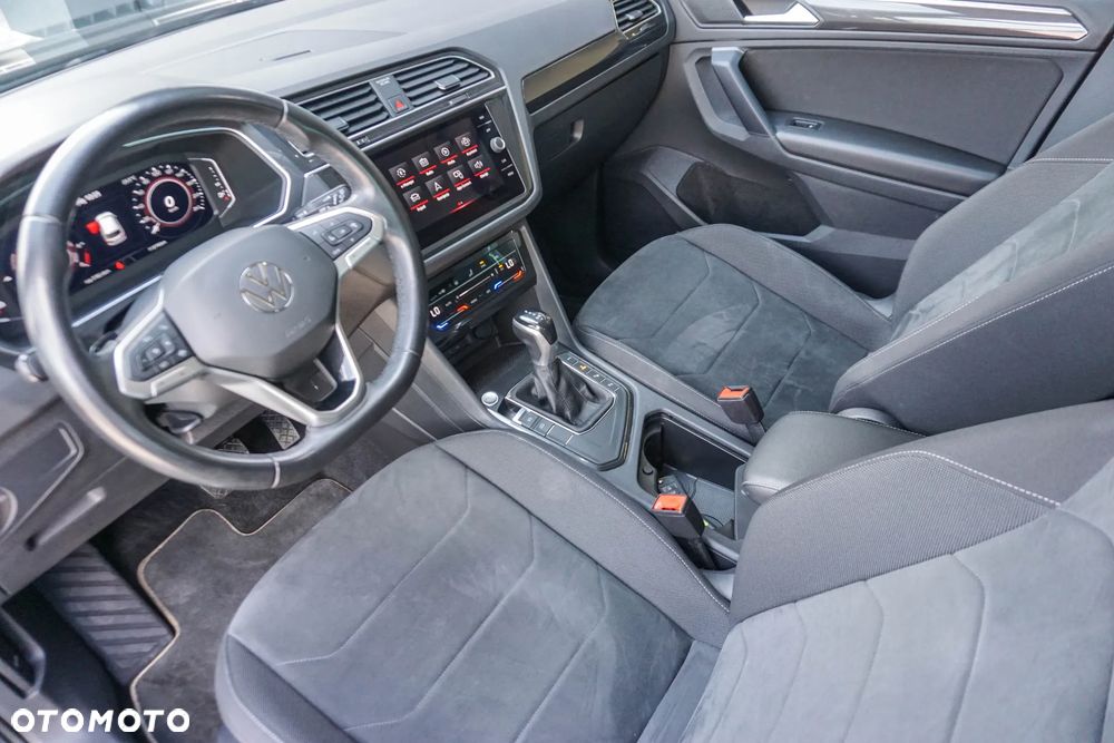 Volkswagen Tiguan 1.4 eHybrid Elegance DSG - 28