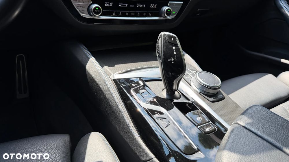 BMW Seria 5 530e M Sport Edition - 28