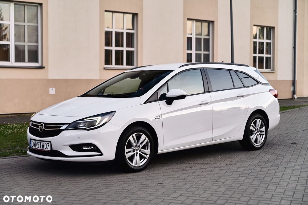 Opel Astra 1.6 CDTI Enjoy - 5