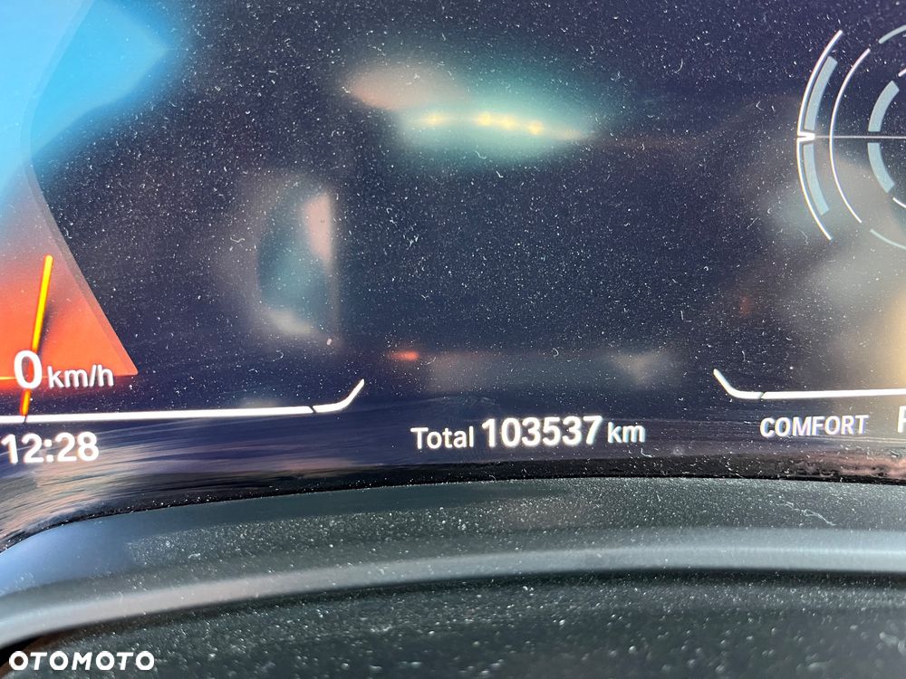 BMW X5 xDrive25d sport - 27