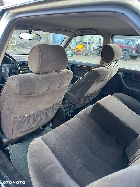 BMW Seria 7 750i - 17