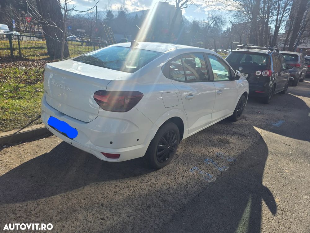 Dacia Logan TCe 90 MT6 Prestige - 3