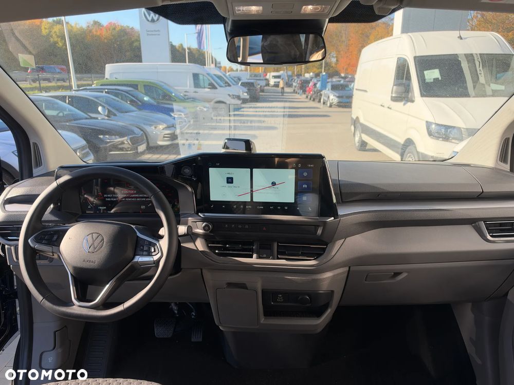 Volkswagen Caravelle - 13