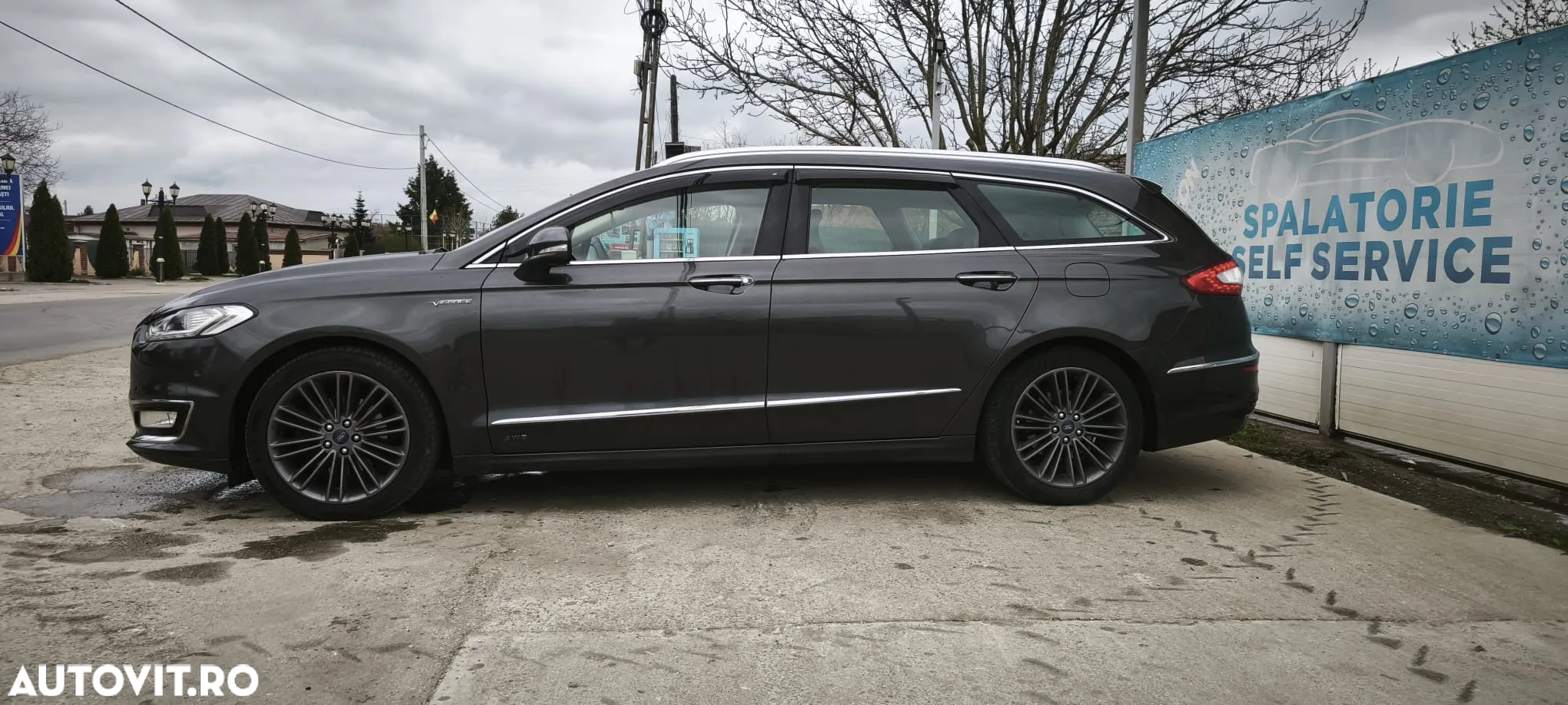 Ford Mondeo Vignale 2.0 TDCi Powershift AWD - 10