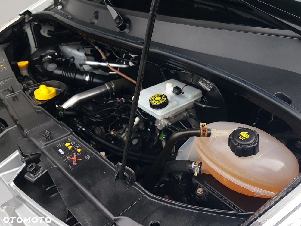 Renault MASTER CHŁODNIA AGREGAT 6EP IZOTERMA 3,32x2,11x2,00 KLIMA DMC 3500 KG MANUAL ZANOTTI - 13