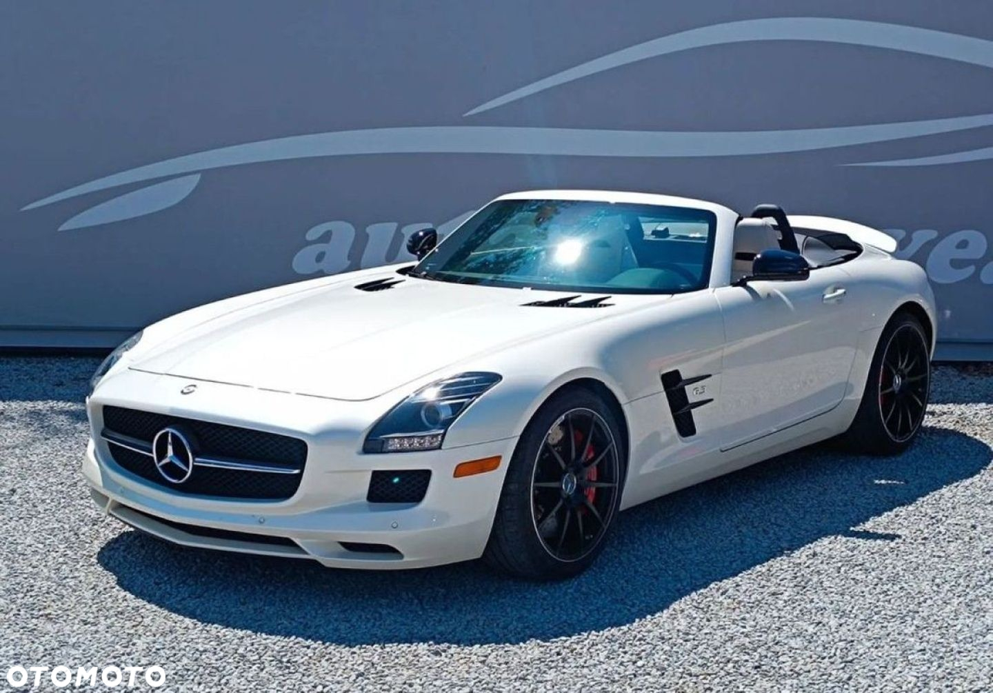 Mercedes-Benz SLS AMG GT - 3