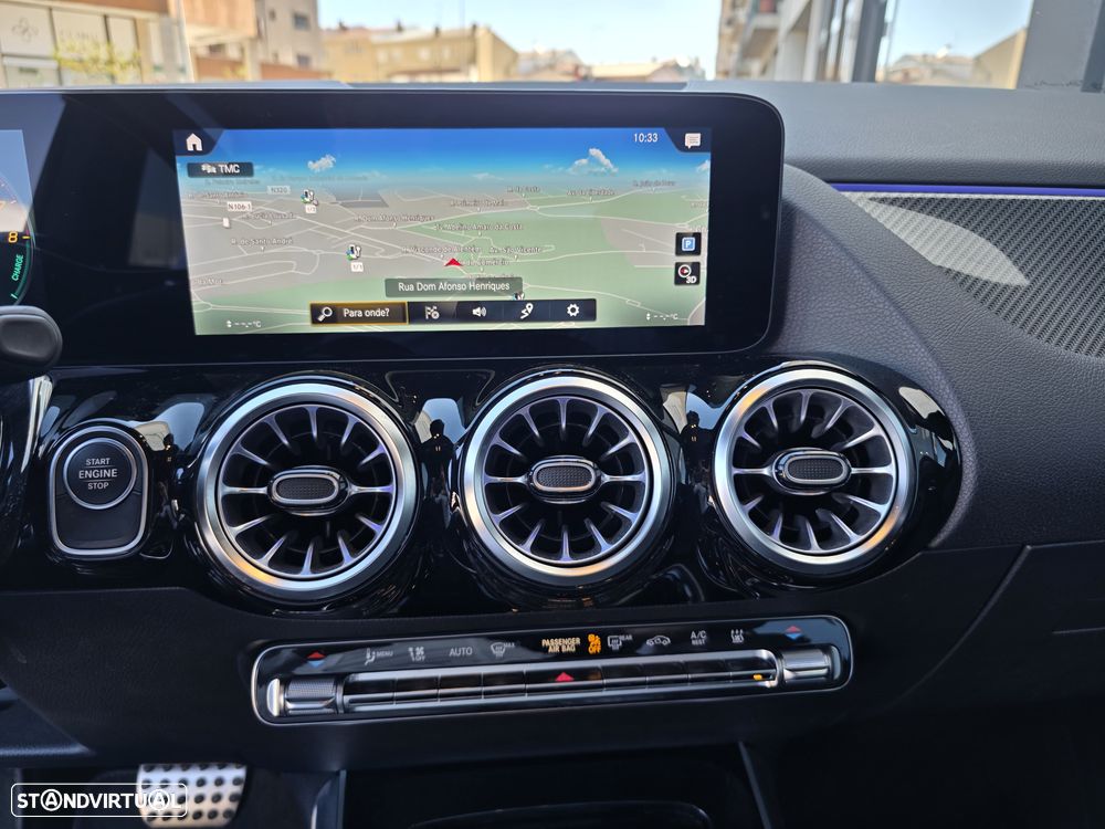 Mercedes-Benz GLA 250 e 8G-DCT AMG Line - 28