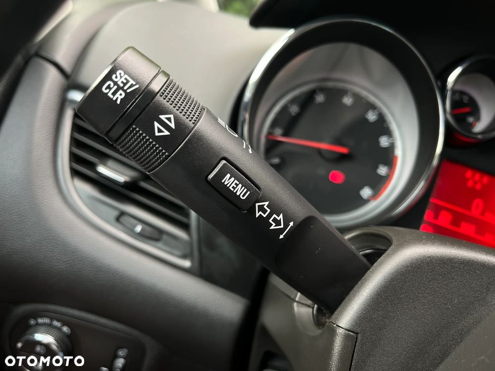 Opel Zafira 1.4 Turbo Active - 26