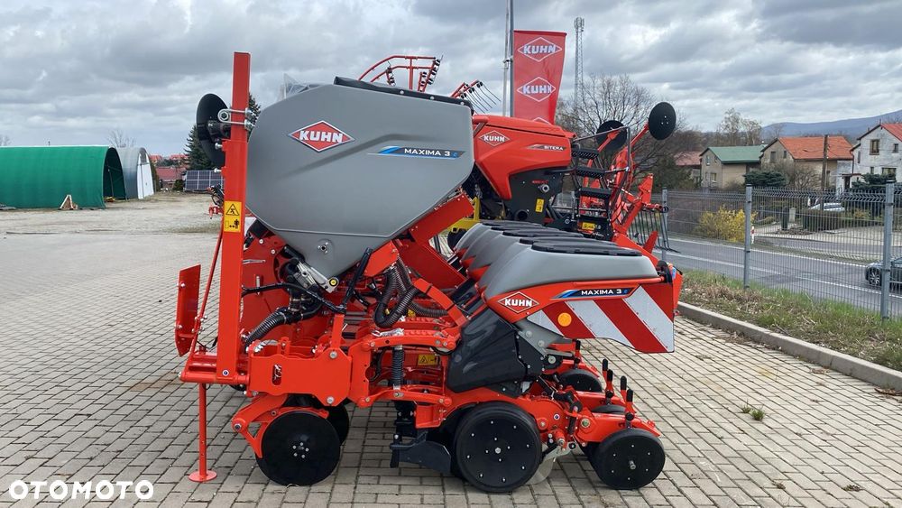 Kuhn Maxima 3 - 2
