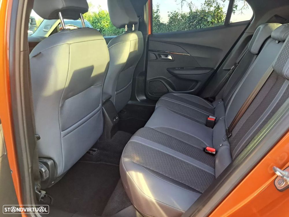 Peugeot 2008 - 13