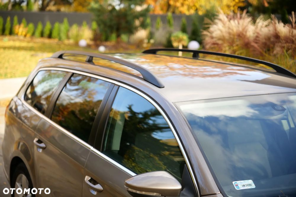 Volkswagen Passat 2.0 TDI BlueMotion Technology Comfortline - 16