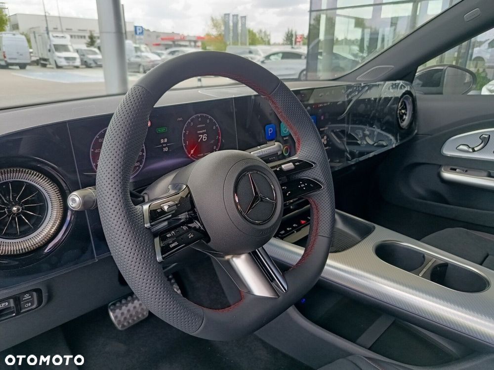 Mercedes-Benz CLA - 14