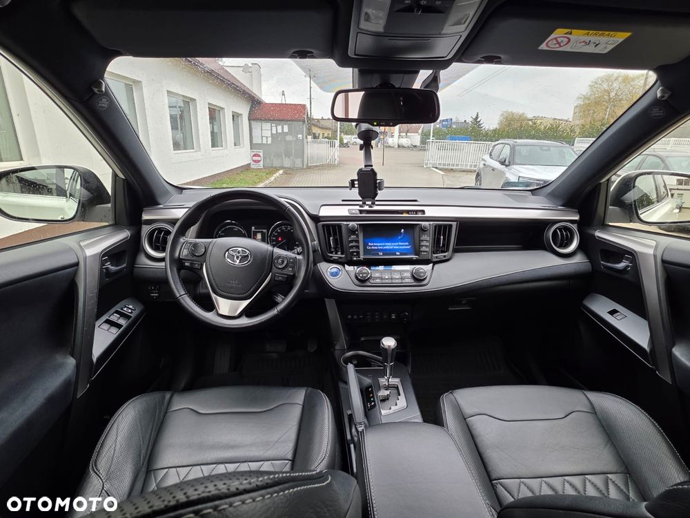 Toyota RAV4 Hybrid Premium 4x4 - 10