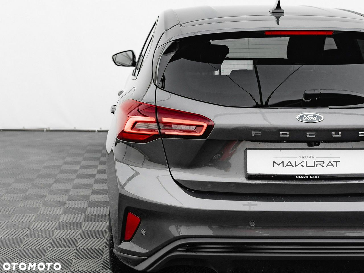 Ford Focus - 12