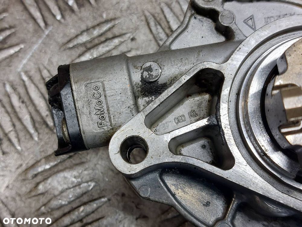 POMPA VACUM JAGUAR XF X250 5.0 V8 - 2