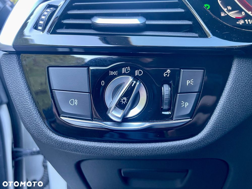 BMW Seria 5 530e xDrive - 20