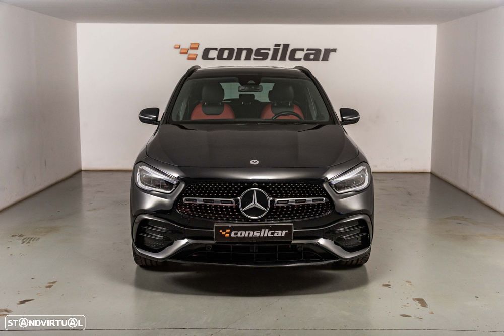 Mercedes-Benz GLA 250 e AMG Line - 2