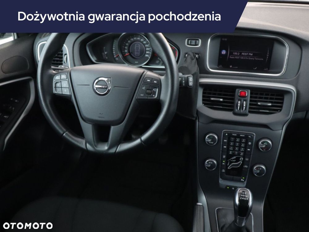 Volvo V40 - 9