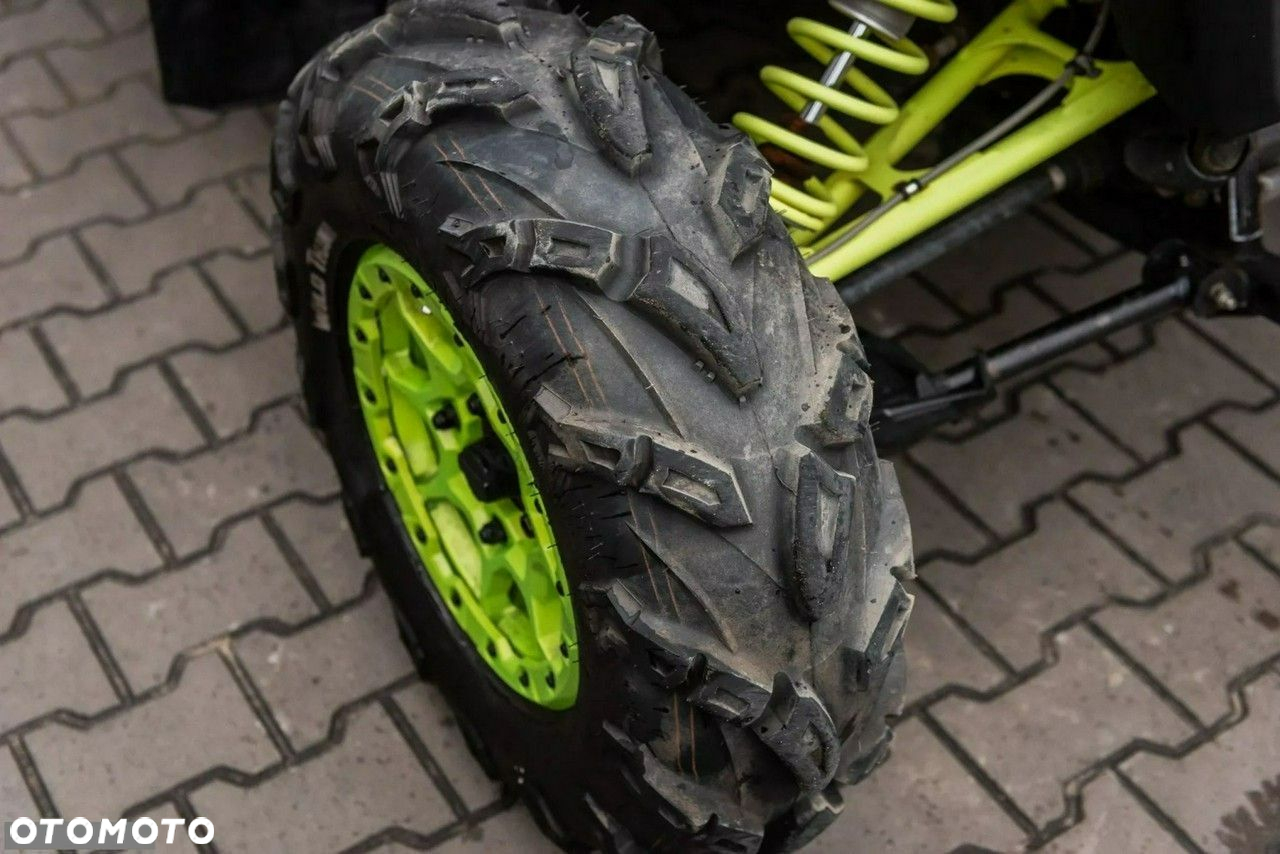 Can-Am Inny - 21