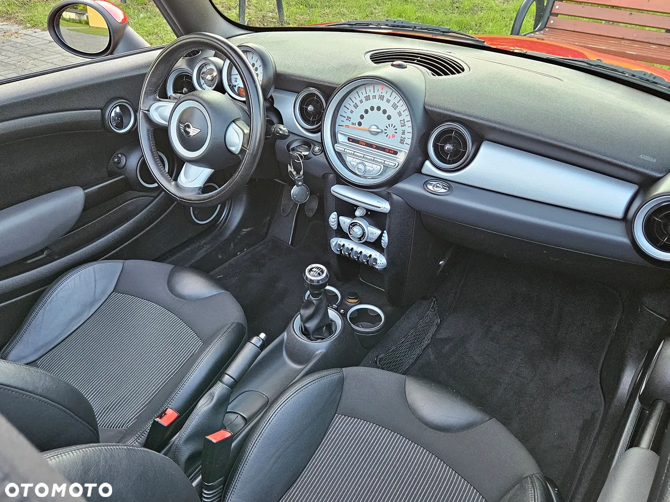 MINI Cooper Cabrio - 30