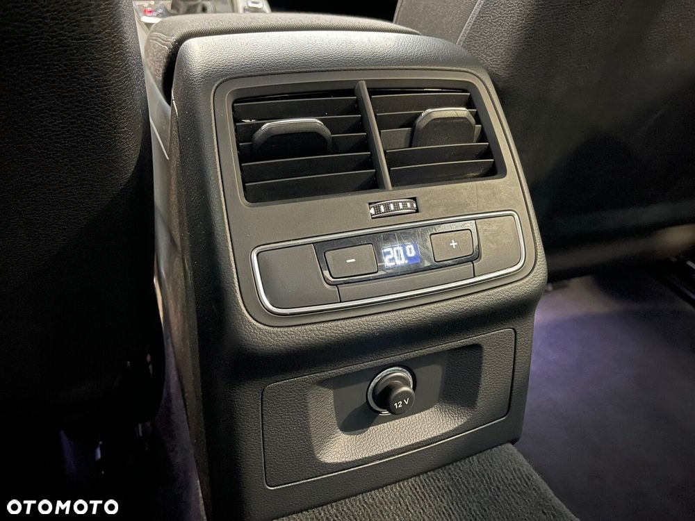 Audi A4 Limousine 35 TFSI mHEV S tronic - 28
