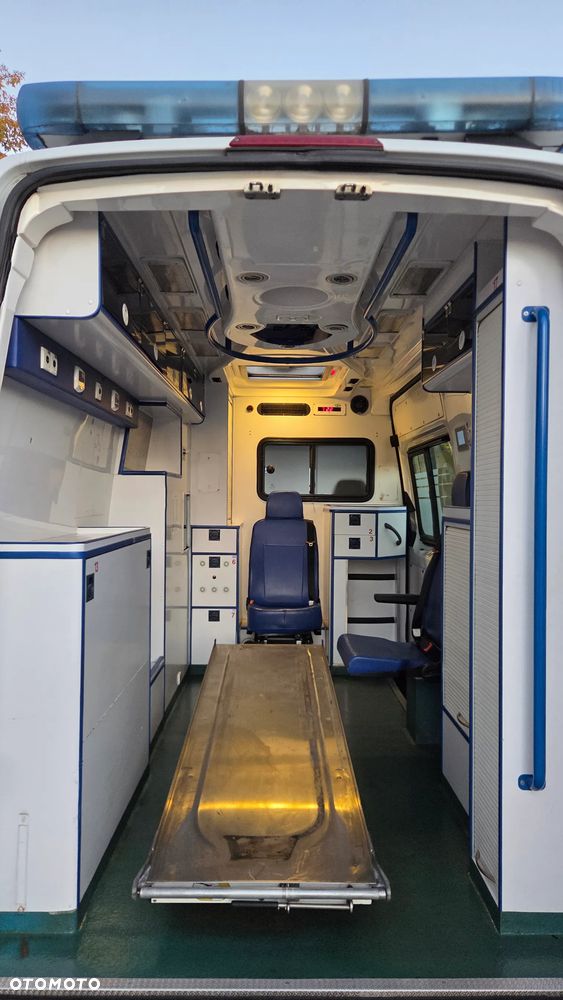 Mercedes-Benz SPRINTER - 20