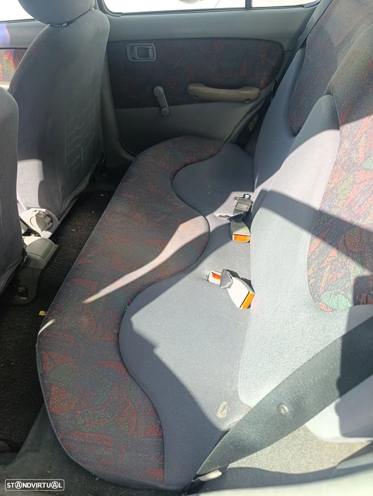 Nissan Micra 1.0 GX - 9