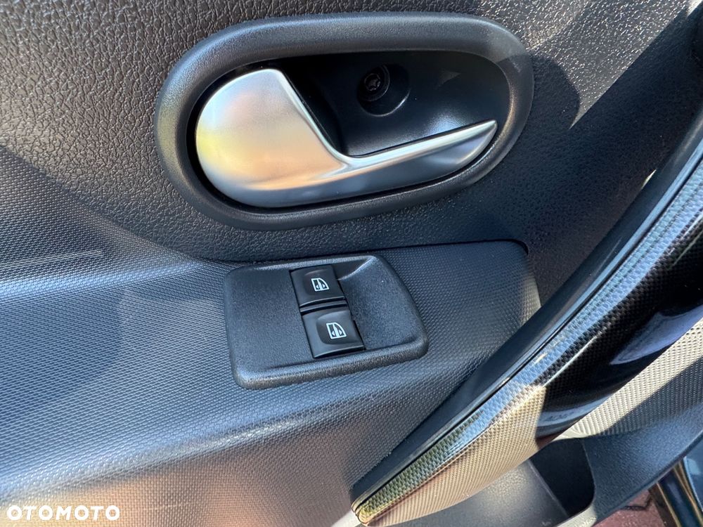 Dacia Sandero 1.0 SCe Access - 26