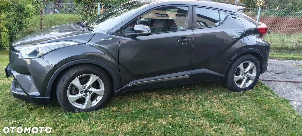 Toyota C-HR - 8