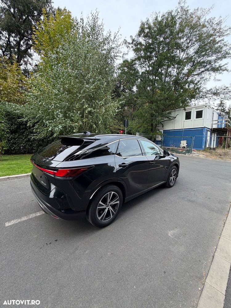 Lexus Seria Rx 2023 photo 5