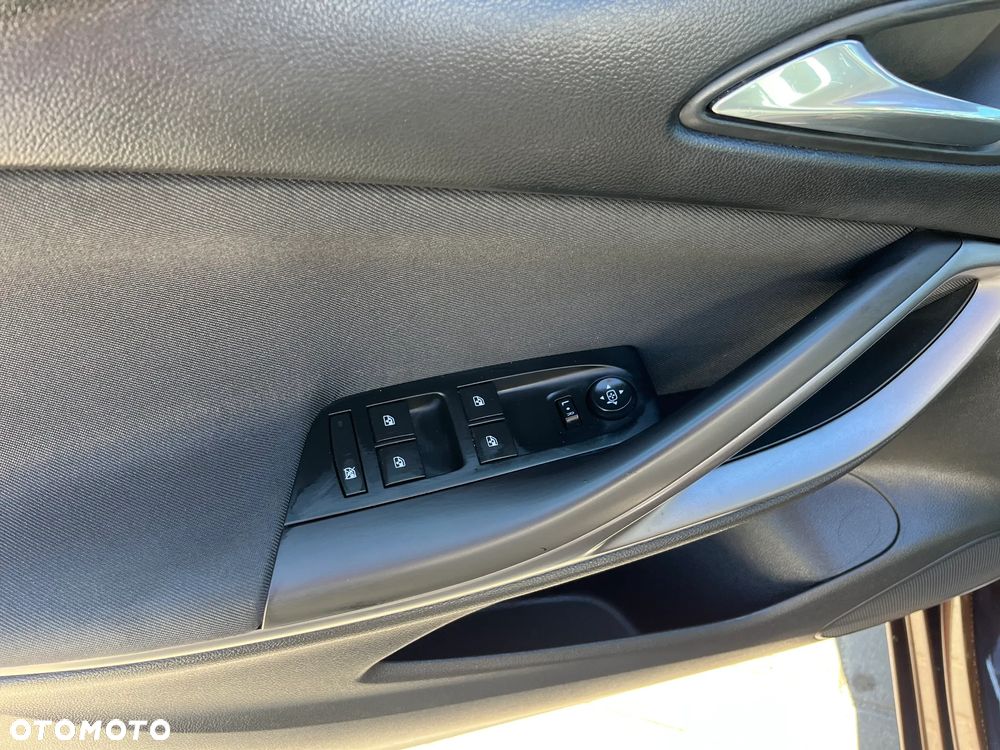 Opel Astra 1.6 D (CDTI) Edition - 14