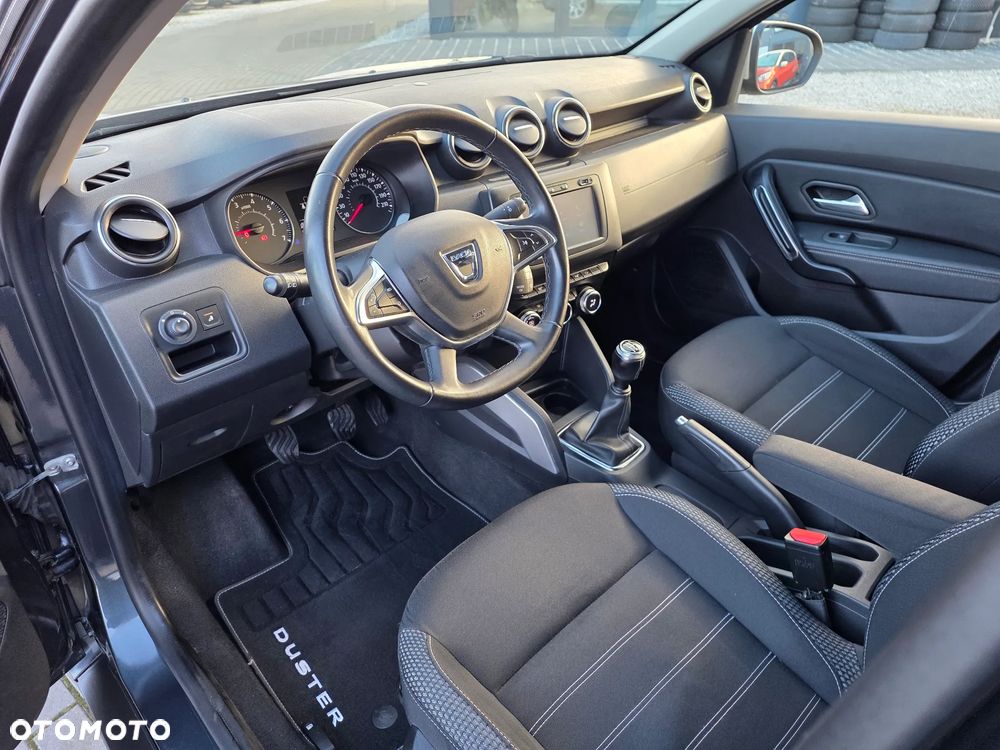 Dacia Duster 1.6 SCe Urban Explorer S&S - 21