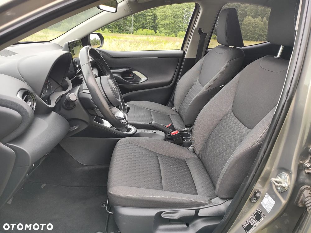 Toyota Yaris 1.5 Comfort - 16