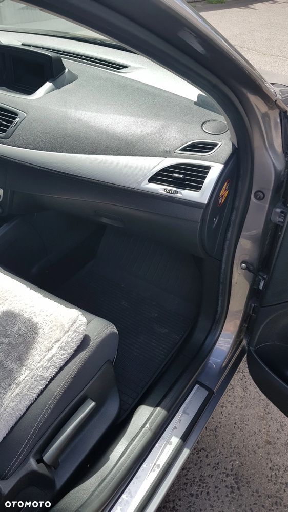 Renault Megane - 10