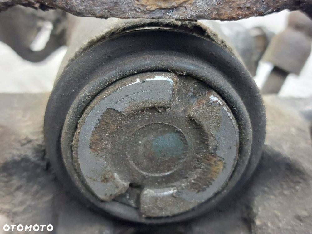 ZACISK HAMULCOWY LEWY TYŁ + PRAWY TYŁ GOLF IV A3 8L OCTAVIA I LEON I - 5