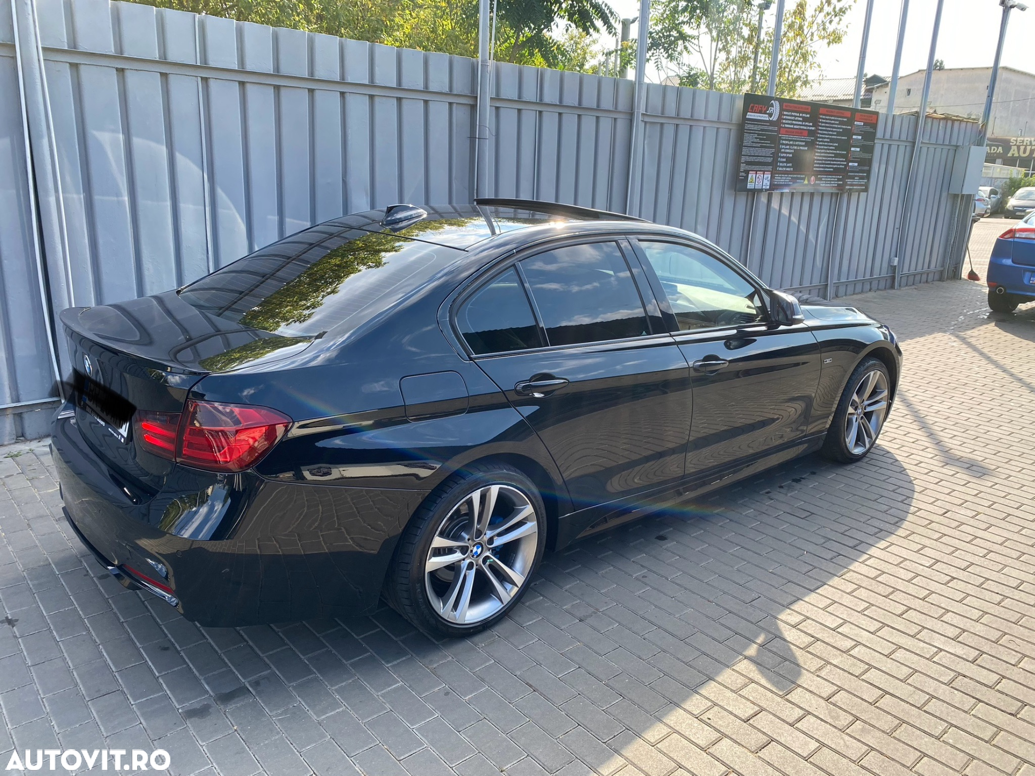 BMW Seria 3 - 26