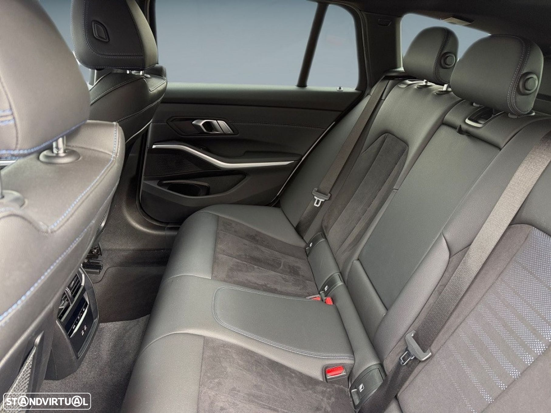 BMW 320 d Touring Pack M Auto - 12