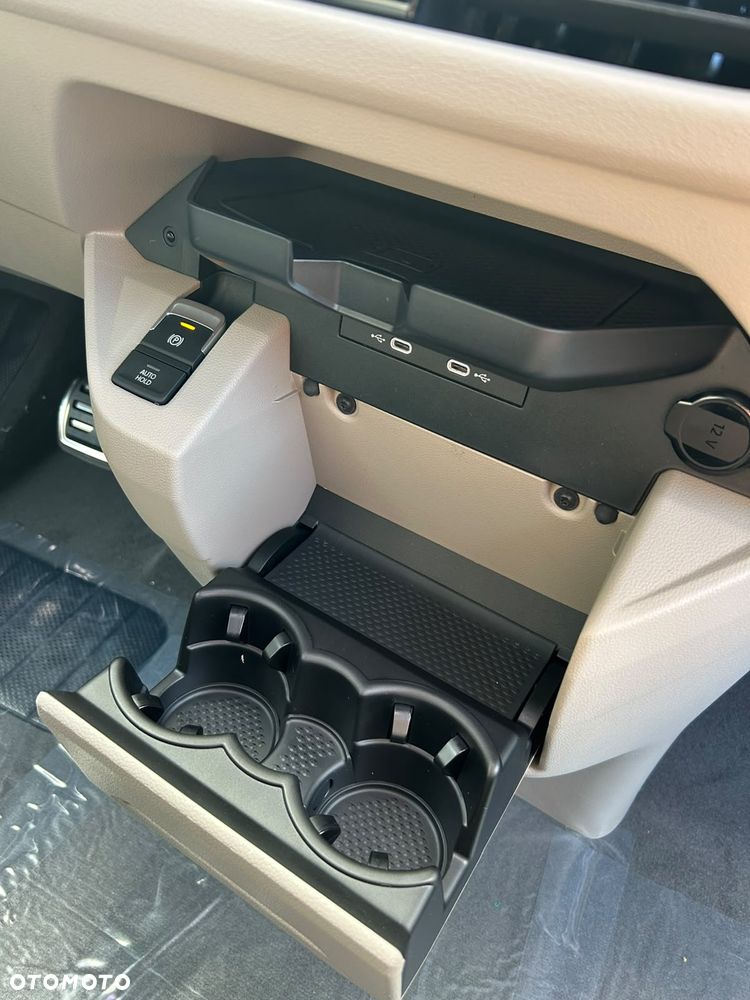 Volkswagen Multivan 2.0 TDI L2 Style DSG - 35