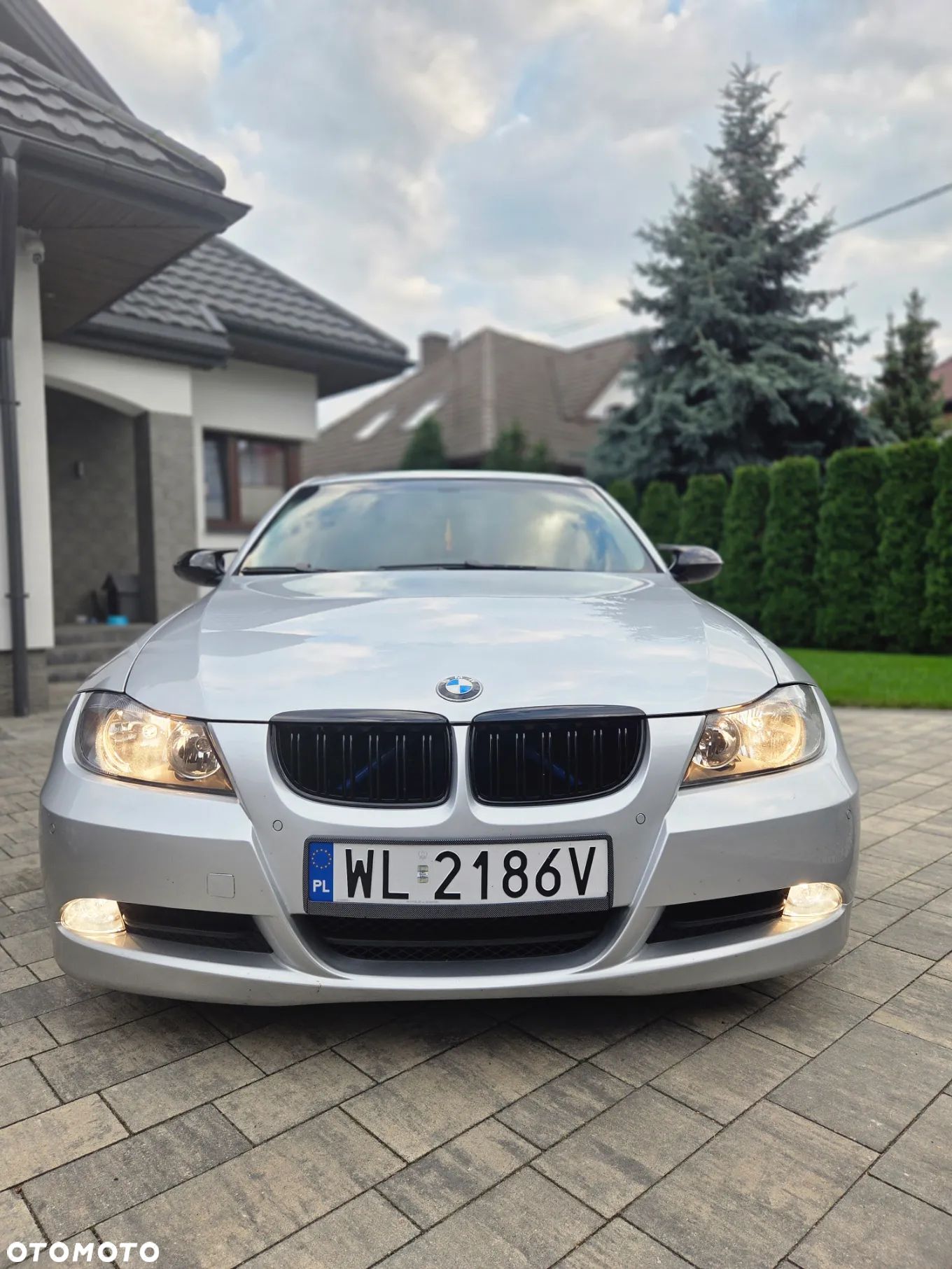 BMW Seria 3 320i - 1