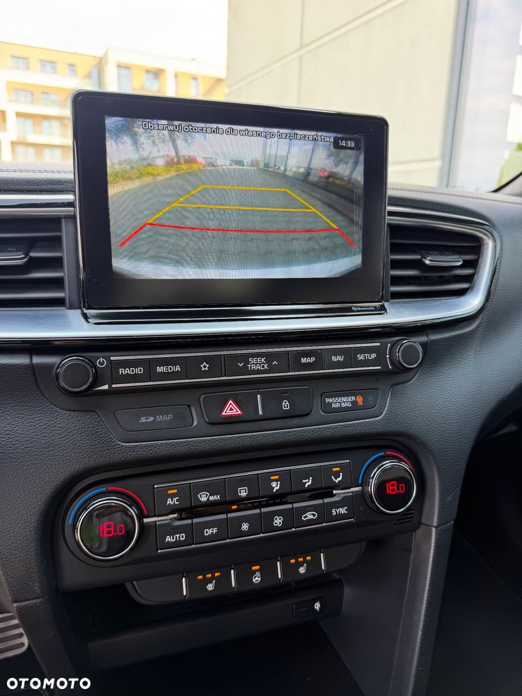 Kia ProCeed 1.6 CRDi GT Line DCT - 28
