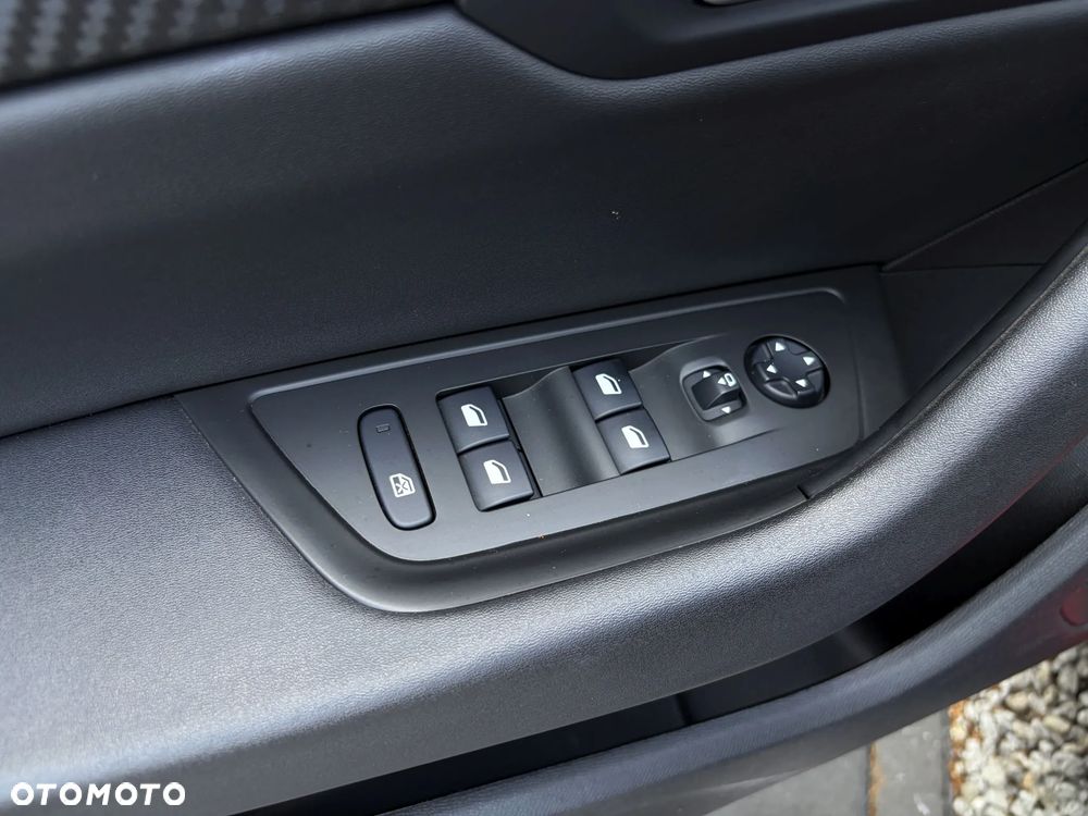 Peugeot 508 1.5 BlueHDi Allure Pack S&S EAT8 - 32