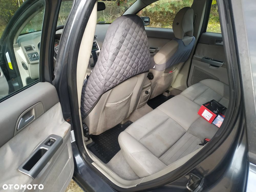 Volvo V50 2.0D Momentum - 10