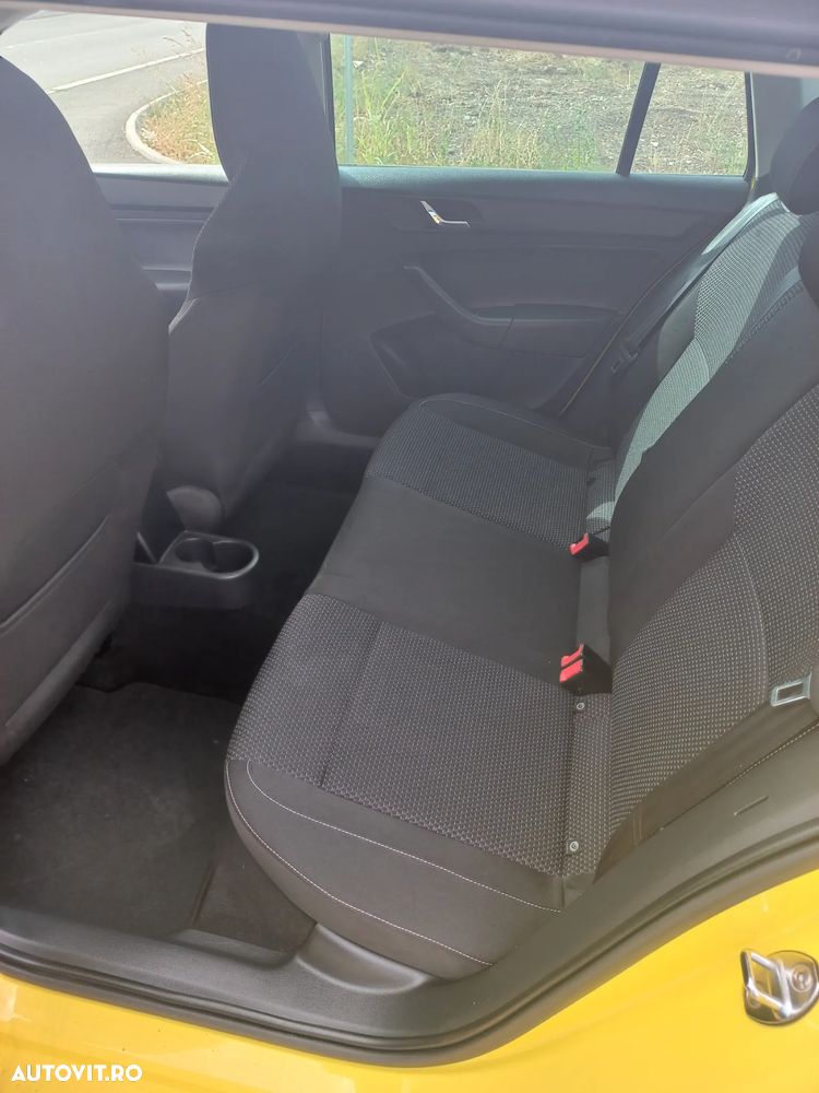 Skoda RAPID 1.2 TSI Elegance - 6